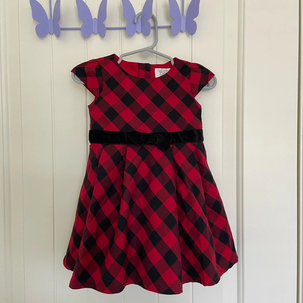 NWOT | Carter’s baby girl’s special occasion plaid‎ patterned dress — 12 months